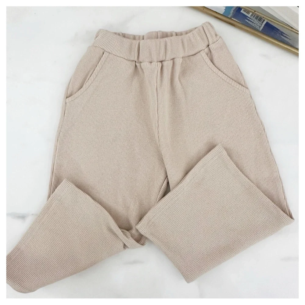 NWOT London Fog Tan kids Sweatsuit size 7 unisex‎